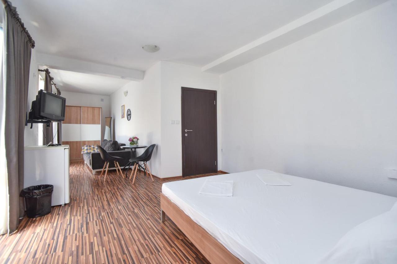Apartments Bjelanovic บุดวา ภายนอก รูปภาพ