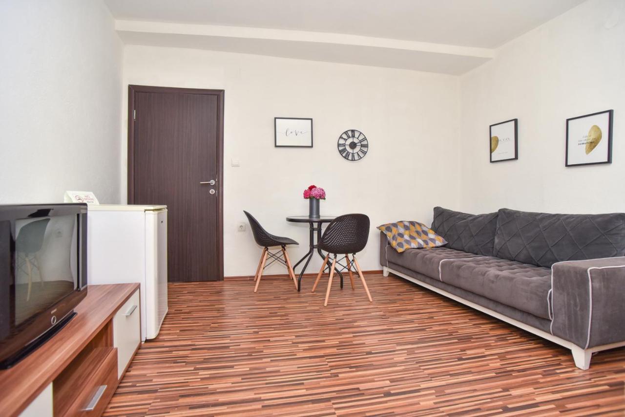 Apartments Bjelanovic บุดวา ภายนอก รูปภาพ